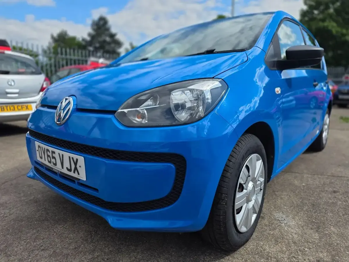 Usado VW up! take up! 60 CV (44 kW) 2015 Azul Utilitario