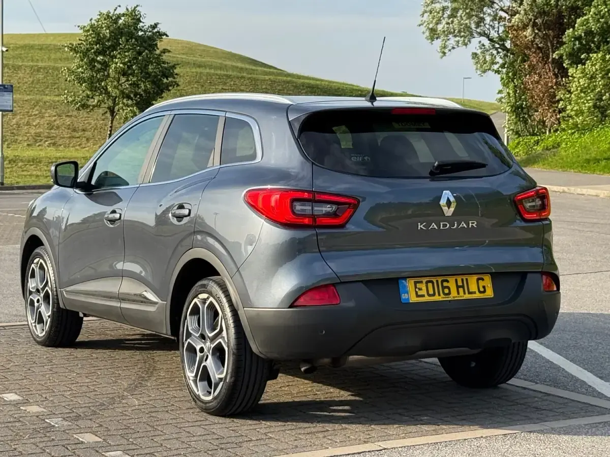 Used Renault Kadjar Dynamique 130 HP (95 kW) 2016 Grey SUV