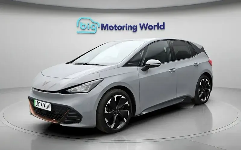 Begagnad Cupra Born e-Boost 169 kW (231 HK) 2026 Halvkombi