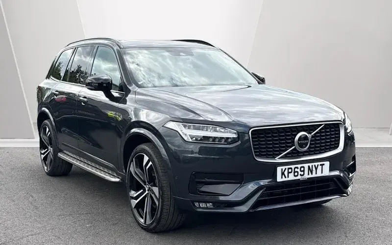 Usado Volvo XC90 R-Design 310 HP (228 kW) 2019 SUV