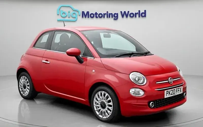 Used Fiat 500 Lounge 69 HP (50 kW) 2020 Hatchback
