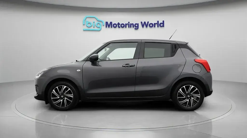 Usado Suzuki Swift SZ-L 83 HP (61 kW) 2021 Cinzento Citadino