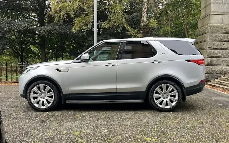 Used Land Rover Discovery 5 HSE Luxury 258 HP (189 kW) 2018 SUV