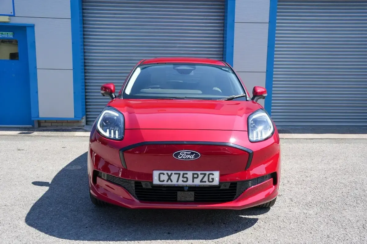 New Ford Puma Premium 122 kW (167 HP) 2025 Red SUV