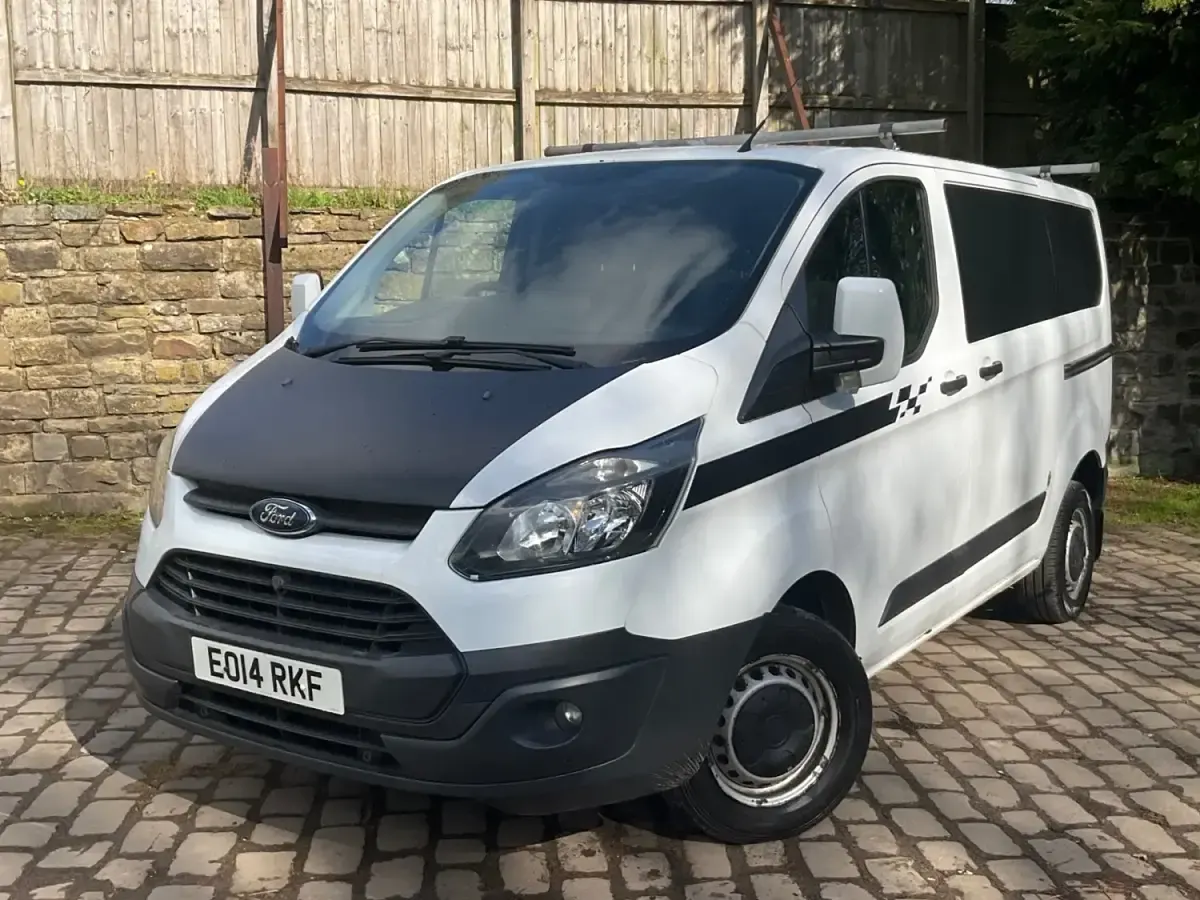 Używany Ford Transit Custom 100 KM (73 kW) 2014 Biały Van