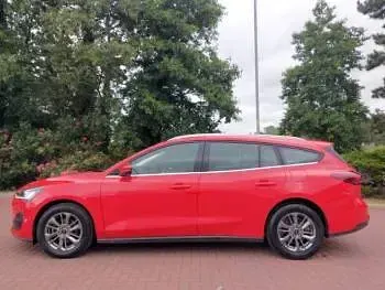 Used Ford Focus Titanium 155 HP (114 kW) 2023 Red Estate