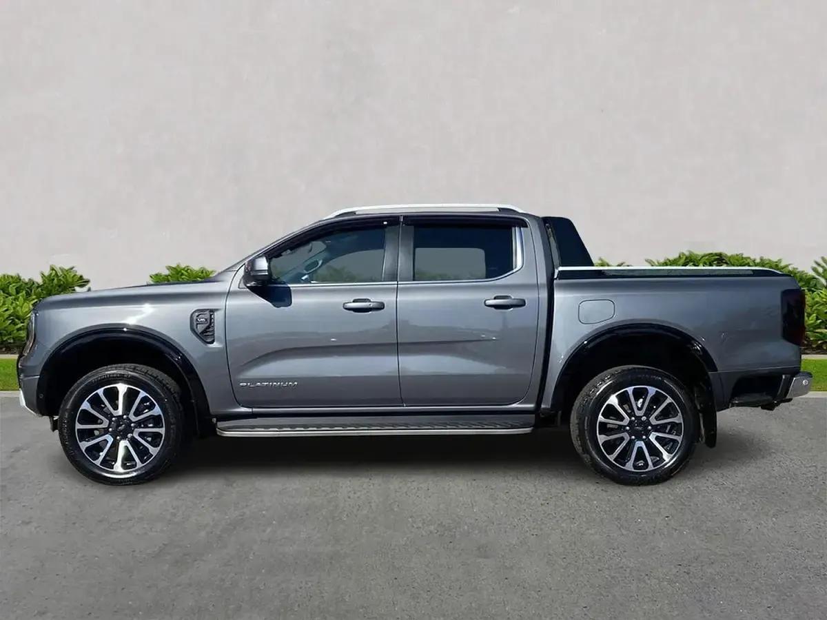 Used Ford Ranger Platinum 2024 Grey Pickup