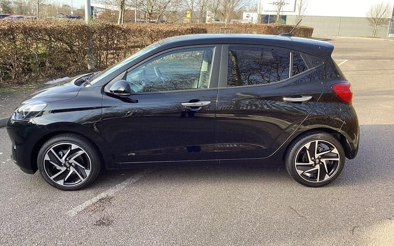 New Hyundai i10 Premium 79 HP (58 kW) 2026 Hatchback