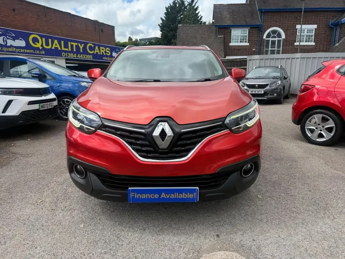 Used Renault Kadjar Dynamique 130 HP (95 kW) 2016 Red SUV
