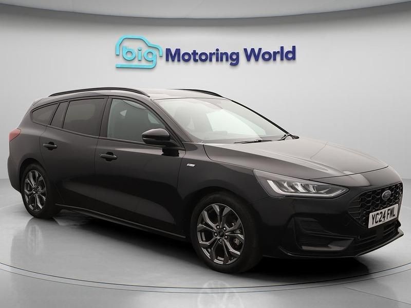 Black Used 2024 Ford Focus ST-Line Estate | £20,100 (Fair price) - Image 1/4