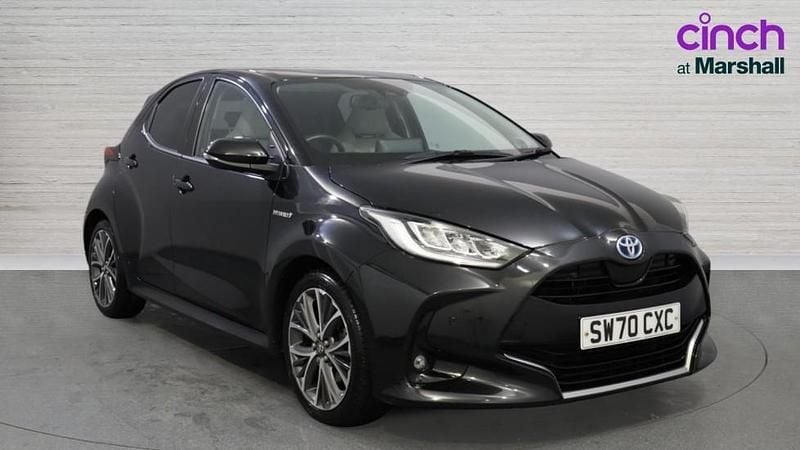 Used Toyota Yaris Hybrid 116 HP (85 kW) 2020 Black