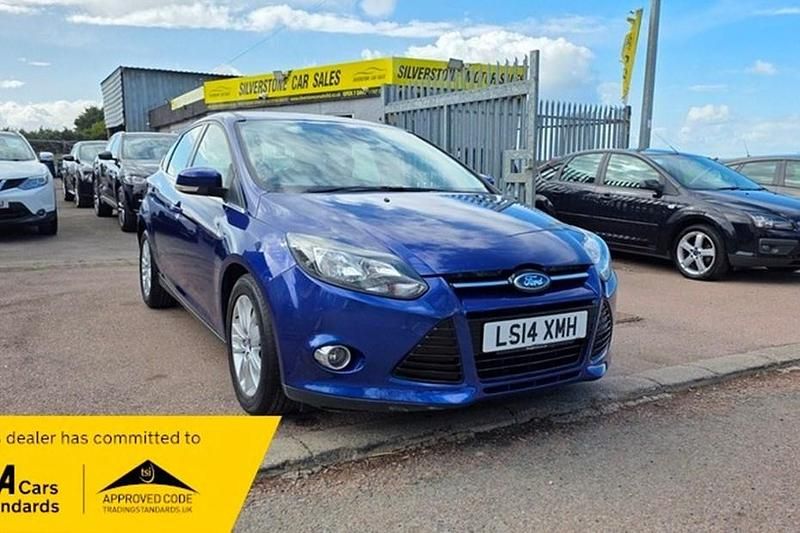 Used Ford Focus Titanium 125 HP (91 kW) 2014 Hatchback