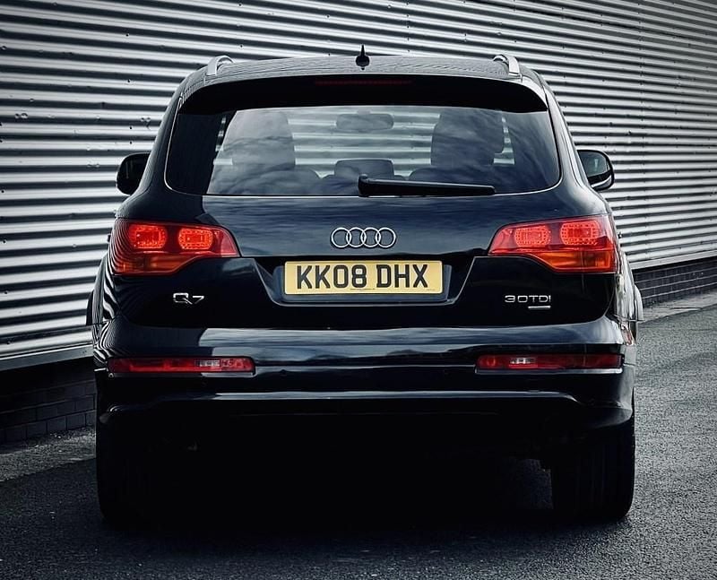 Used Audi Q7 S-Line 240 HP (176 kW) 2008 Black SUV