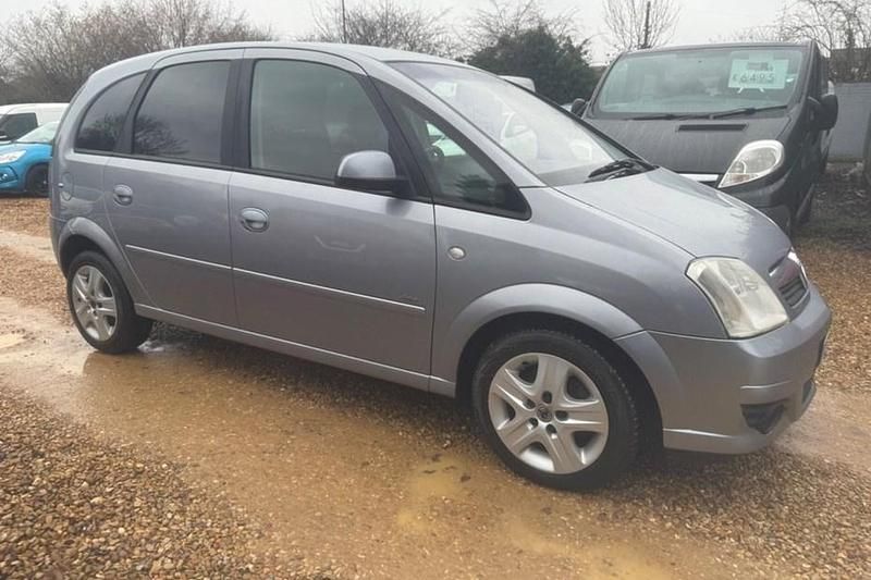 Used Vauxhall Meriva Active 89 HP (65 kW) 2009 Silver MPV