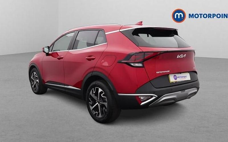 Used Kia Sportage 209 HP (153 kW) 2024 Red SUV
