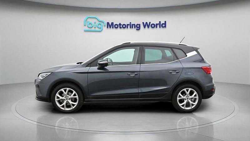 Used Seat Arona FR 115 HP (84 kW) 2025 Grey SUV