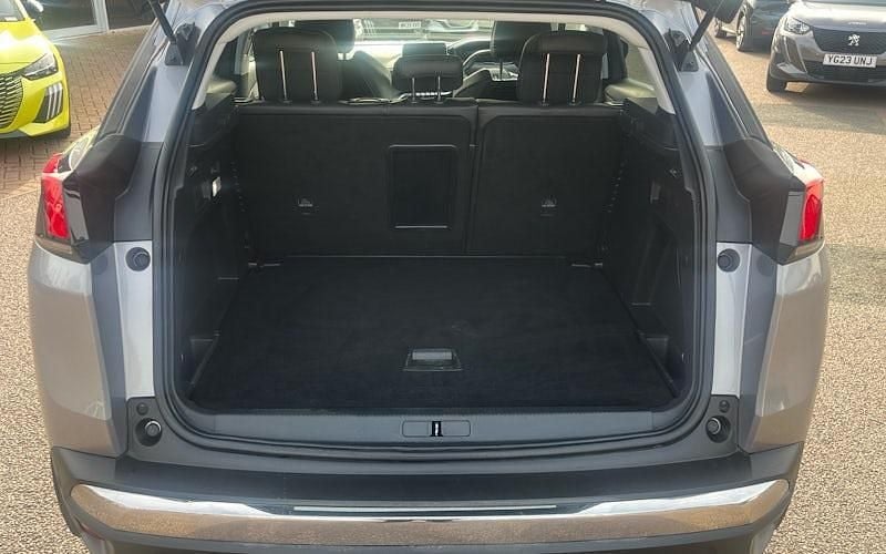 Used Peugeot 3008 Allure 131 HP (96 kW) 2020 SUV