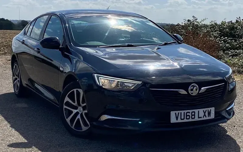 Used Vauxhall Insignia Design Edition 110 HP (80 kW) 2020 Hatchback