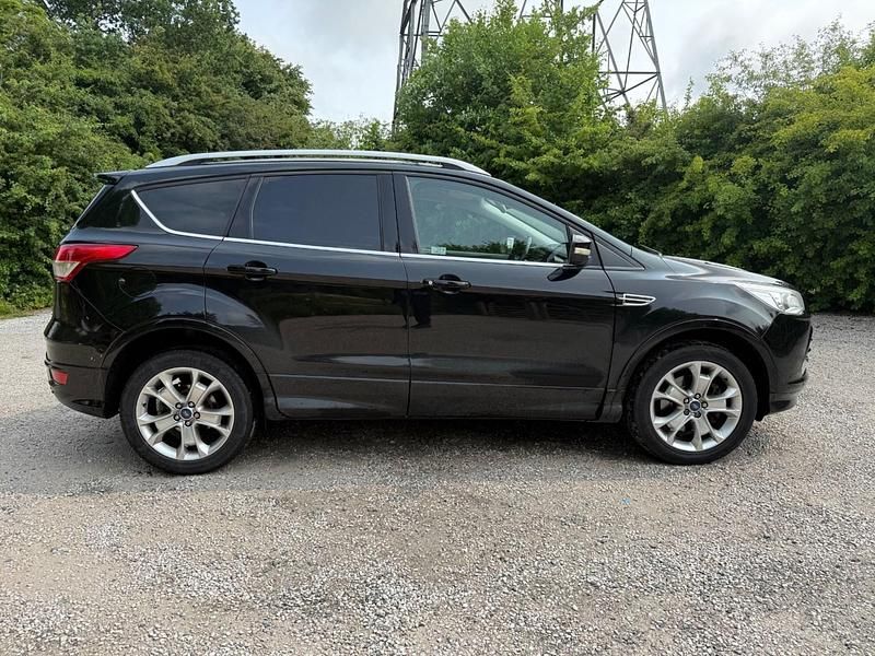 Used Ford Kuga Sport 180 HP (132 kW) 2015 Black SUV
