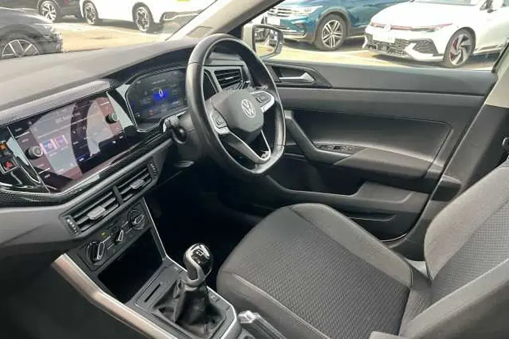 Used VW Polo Life 95 HP (69 kW) 2023 Grey Hatchback
