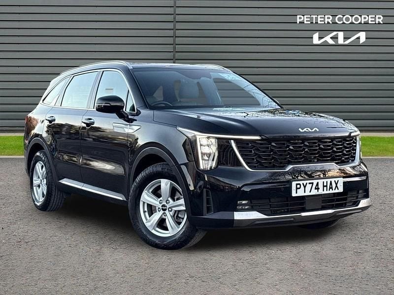 Black Used 2025 Kia Sorento SUV | £36,984 (Super price) - Image 1/4