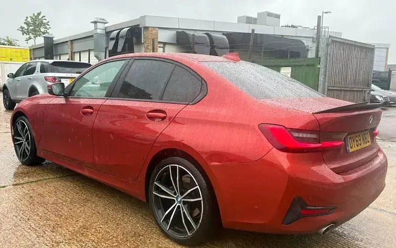 Used BMW 320 Comfort Edition 190 HP (139 kW) 2019 Orange Sedan