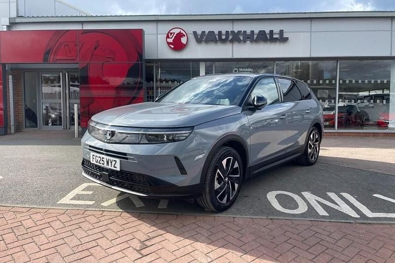 Grey Used 2025 Vauxhall Grandland X Ultimate SUV | £30,888 (A bit pricey) - Image 1/1