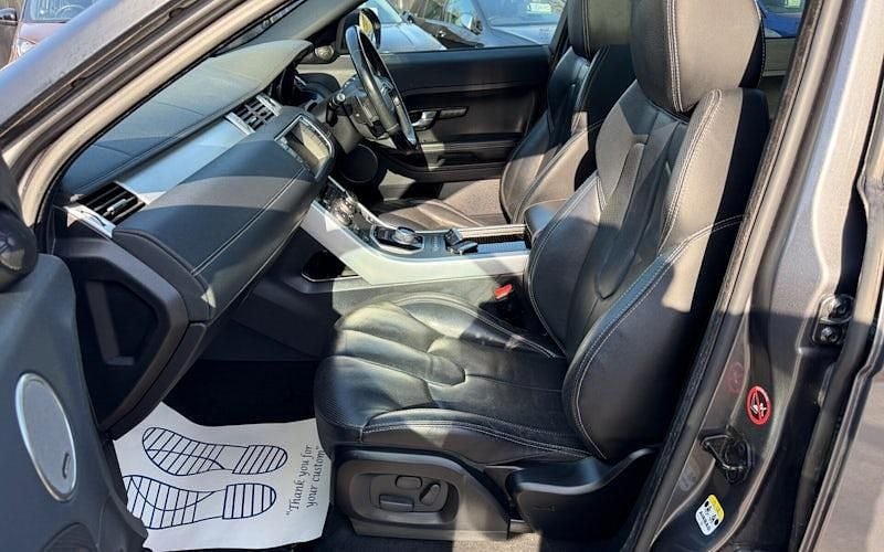 Used Land Rover Range Rover evoque Dynamic 190 HP (139 kW) 2015 Hatchback