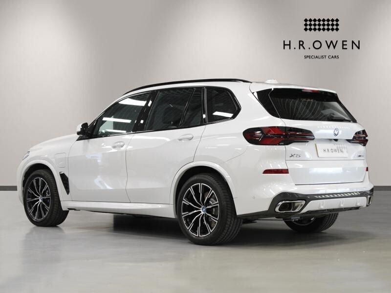 White Used 2023 BMW X5 M Sport SUV | £63,950 - Image 1/4