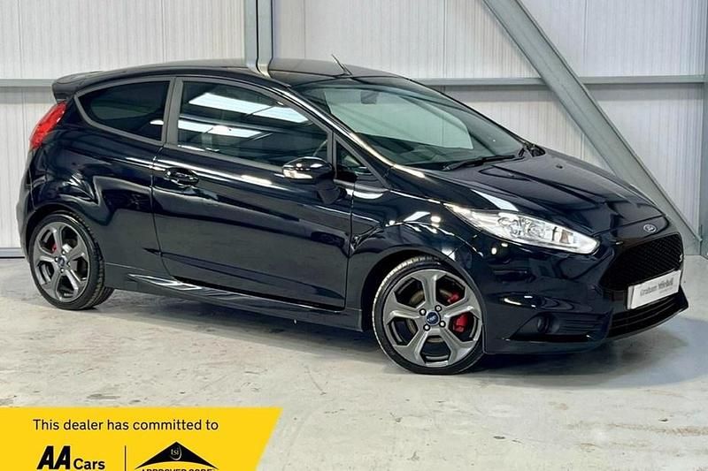 Black Used 2015 Ford Fiesta ST Hatchback | £7,995 (A bit pricey) - Image 1/1