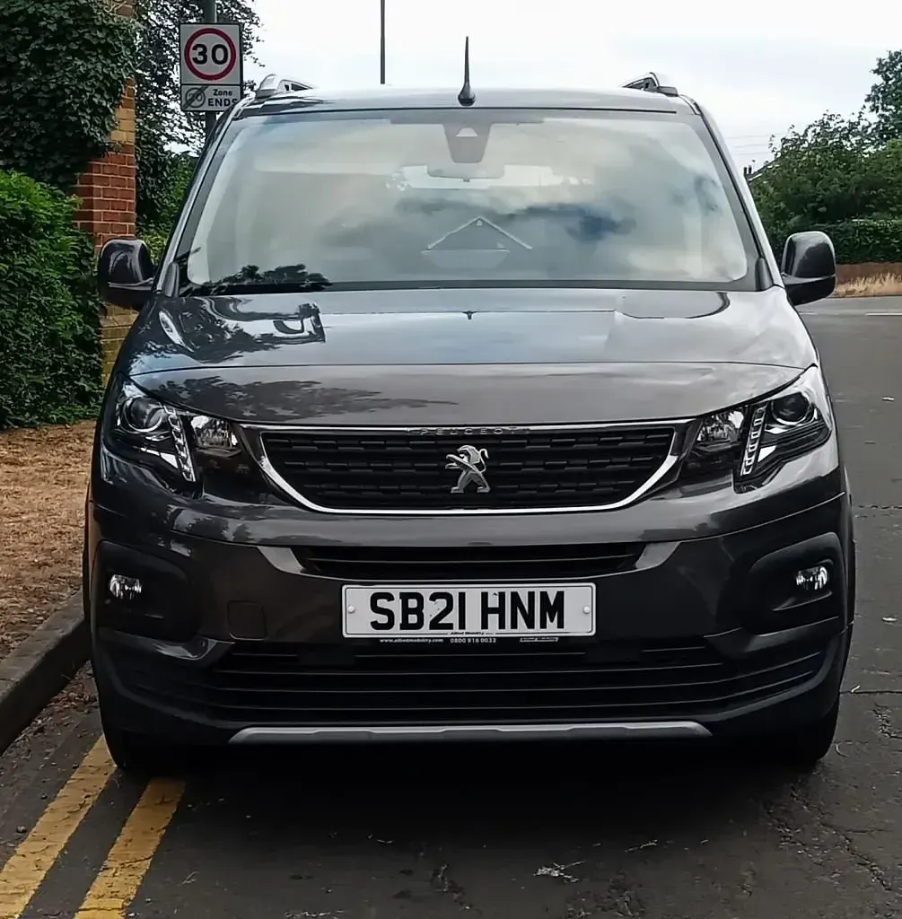 Used Peugeot Rifter Allure 131 HP (96 kW) 2021 Grey MPV