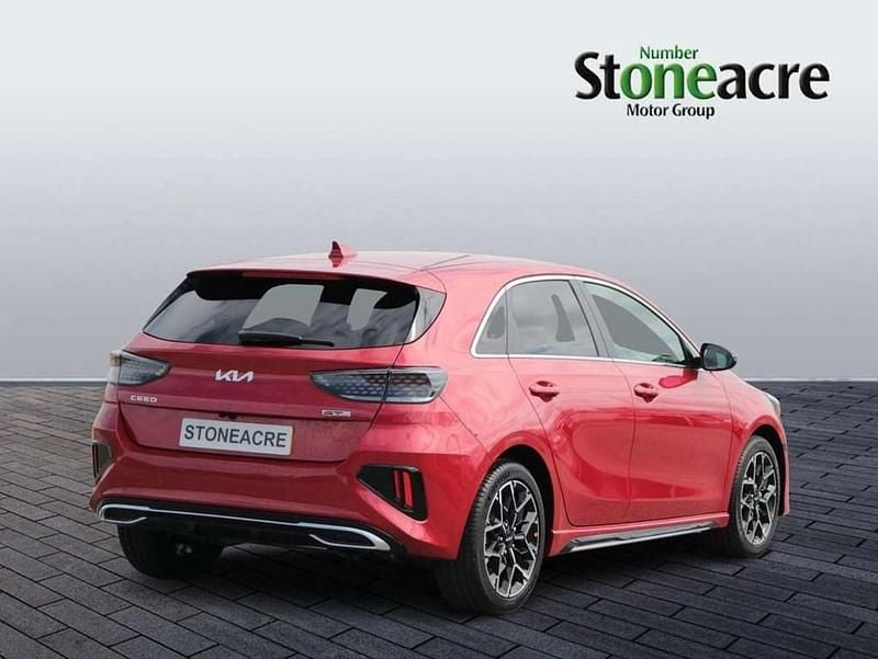 Used Kia Ceed GT-Line 138 HP (101 kW) 2025 Red Hatchback