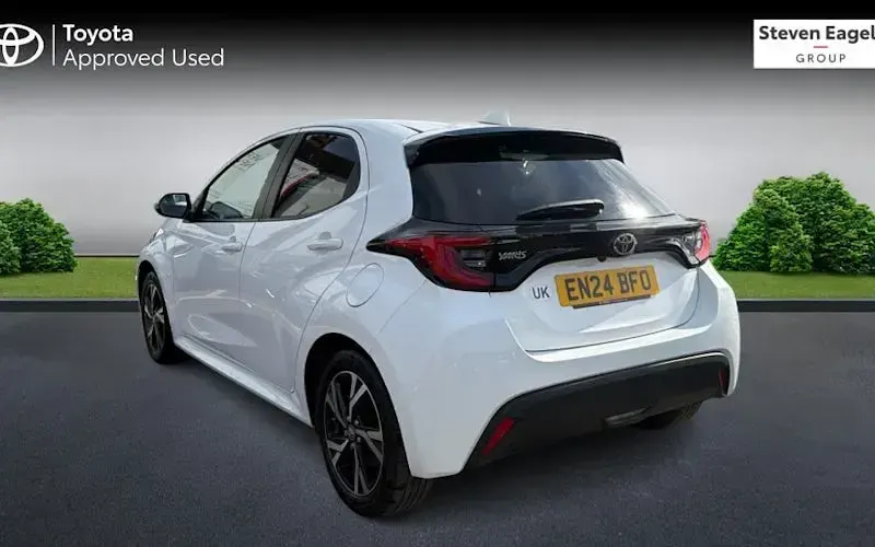 Used Toyota Yaris Design 116 HP (85 kW) 2026 Hatchback