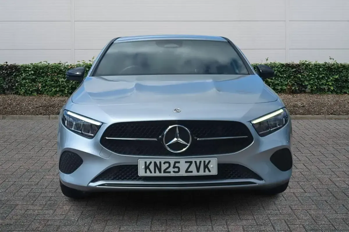 Used Mercedes A180 Sport Edition 136 HP (100 kW) 2025 Silver Hatchback