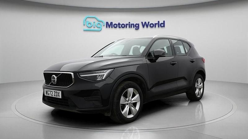 Used Volvo XC40 Core 163 HP (119 kW) 2022 Black SUV