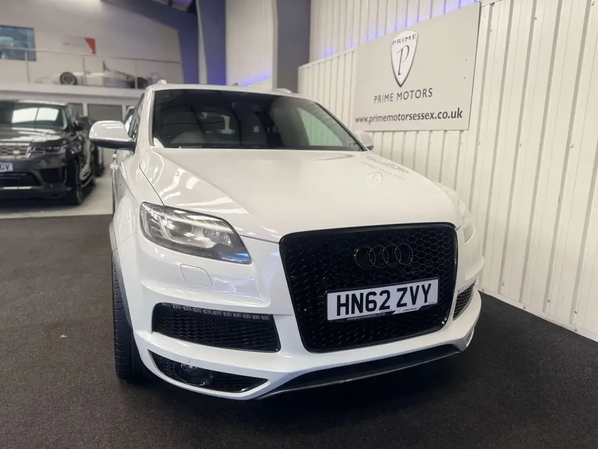 Used Audi Q7 S-line plus 245 HP (180 kW) 2013 White SUV