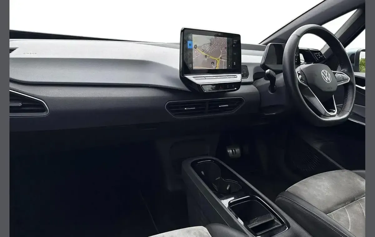 Używany VW ID.3 Pro 150 kW (204 KM) 2023 Niebieski Hatchback