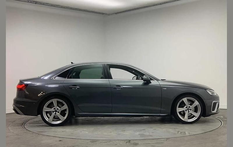 Used Audi A4 S-Line 147 HP (108 kW) 2024 Grey Sedan