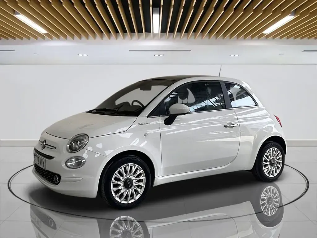 Used Fiat 500 Dolcevita 70 HP (51 kW) 2022 White Hatchback