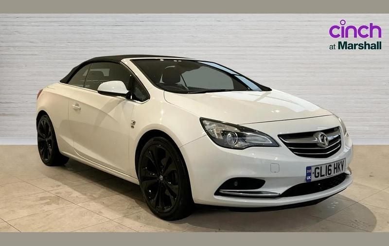 Used Vauxhall Cascada Elite 168 HP (123 kW) 2016 White Cabriolet