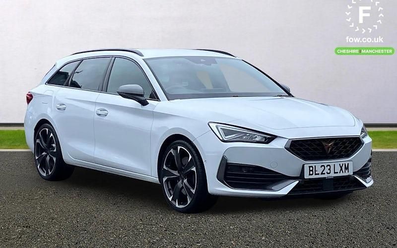 White Used 2023 Cupra Leon VZ2 Estate | £22,299 (Fair price) - Image 1/4