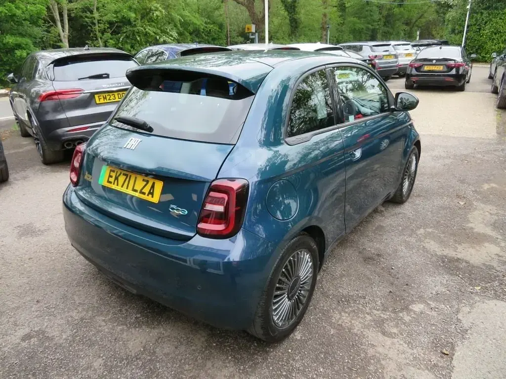 Second-hand Fiat 500e Icon 86 kW (118 CP) 2021 Verde Hatchback