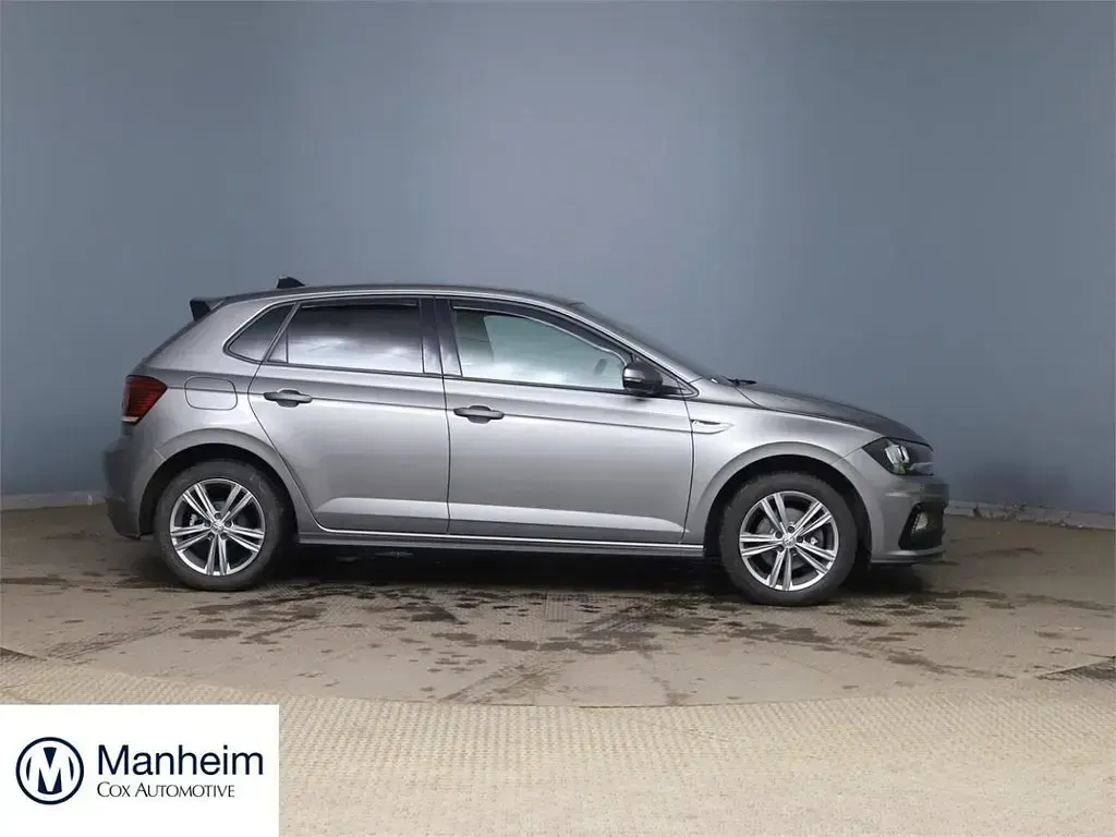 Begagnad VW Polo R-line 115 HK (84 kW) 2020 Grå Halvkombi