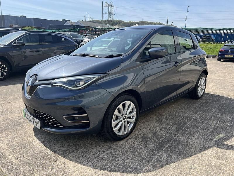 Usado Renault Zoe Version S 78 kW (107 HP) 2022 Cinzento Citadino