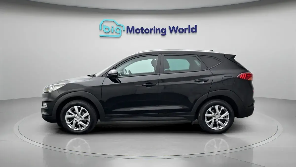 Used Hyundai Tucson SE 177 HP (130 kW) 2019 Black SUV