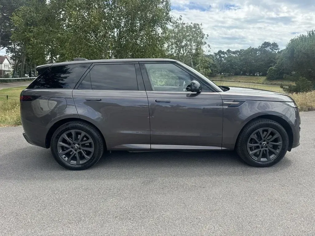 Used Land Rover Range Rover Sport SE Dynamic 2023 Grey SUV