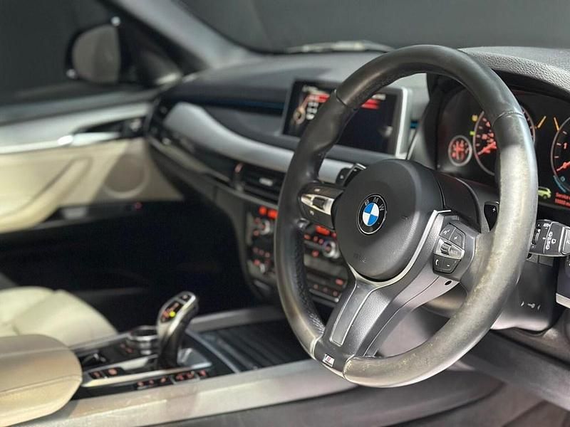 Used BMW X5 M Sport 2014 Red SUV