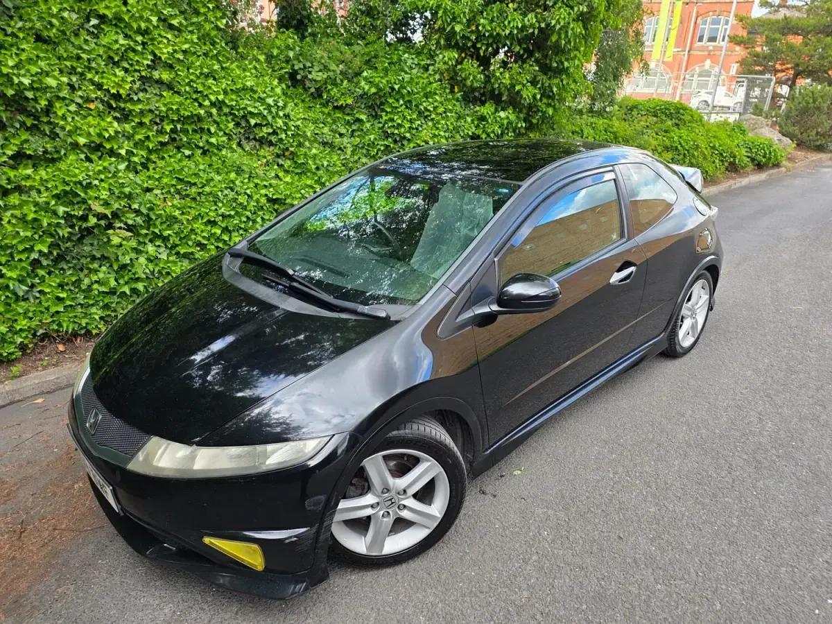 Used Honda Civic Type S 140 HP (102 kW) 2009 Black Hatchback