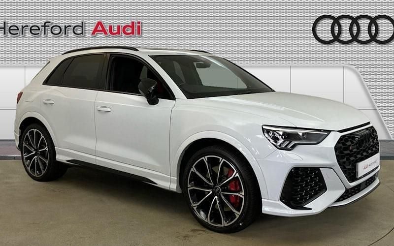 Used 2024 Audi RS Q3 Sport SUV | £43,510 (Super price) - Image 1/4