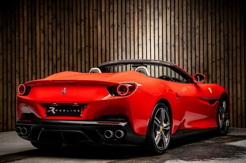 Used Ferrari Portofino 600 HP (441 kW) 2019 Red Cabriolet